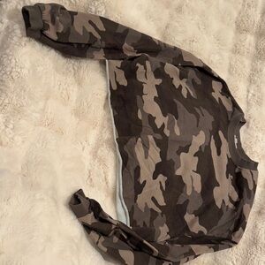 Garage Brown Camouflage Cropped Sweatshirt